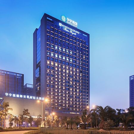 Wyndham Grand Plaza Royale Huayu Chongqing Hotell Eksteriør bilde