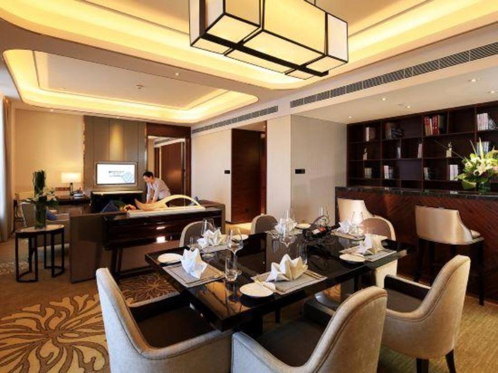 Wyndham Grand Plaza Royale Huayu Chongqing Hotell Eksteriør bilde