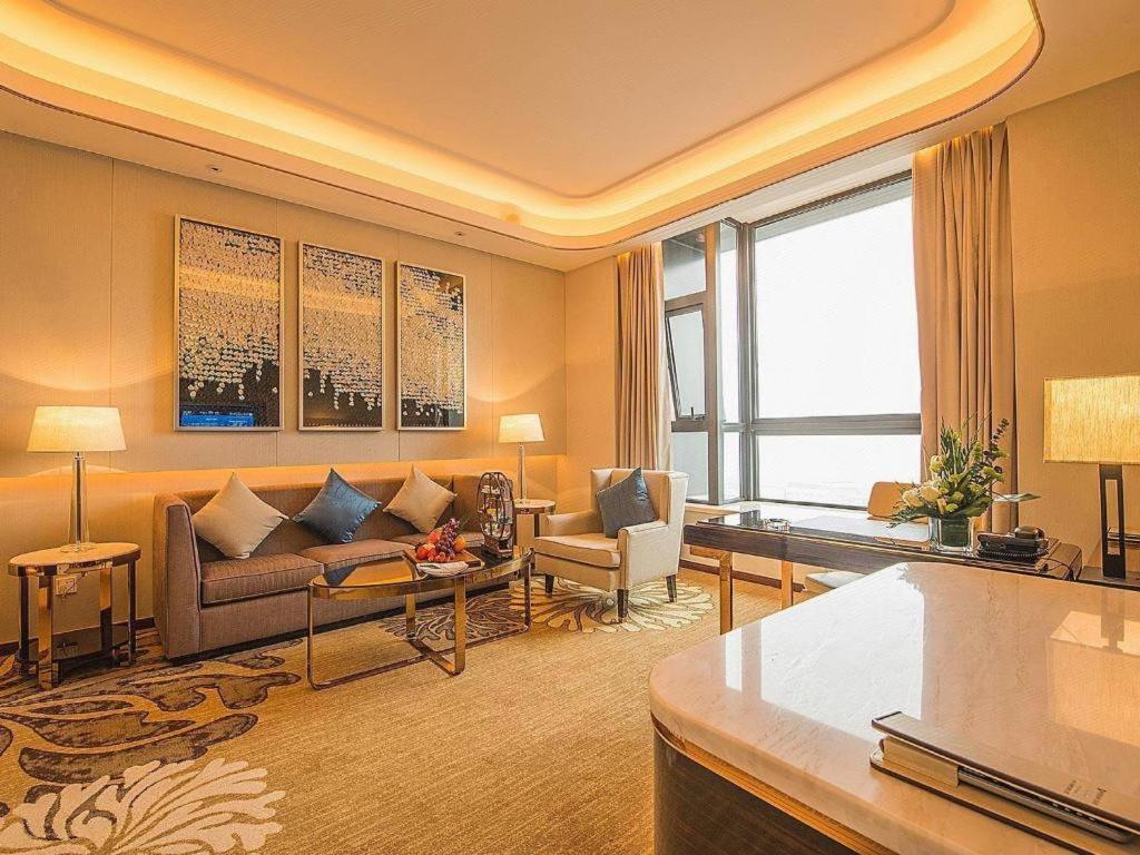 Wyndham Grand Plaza Royale Huayu Chongqing Hotell Eksteriør bilde