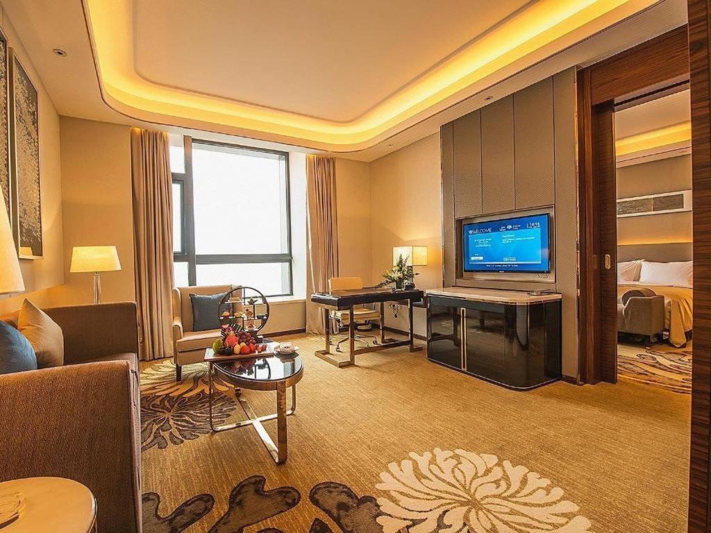 Wyndham Grand Plaza Royale Huayu Chongqing Hotell Eksteriør bilde