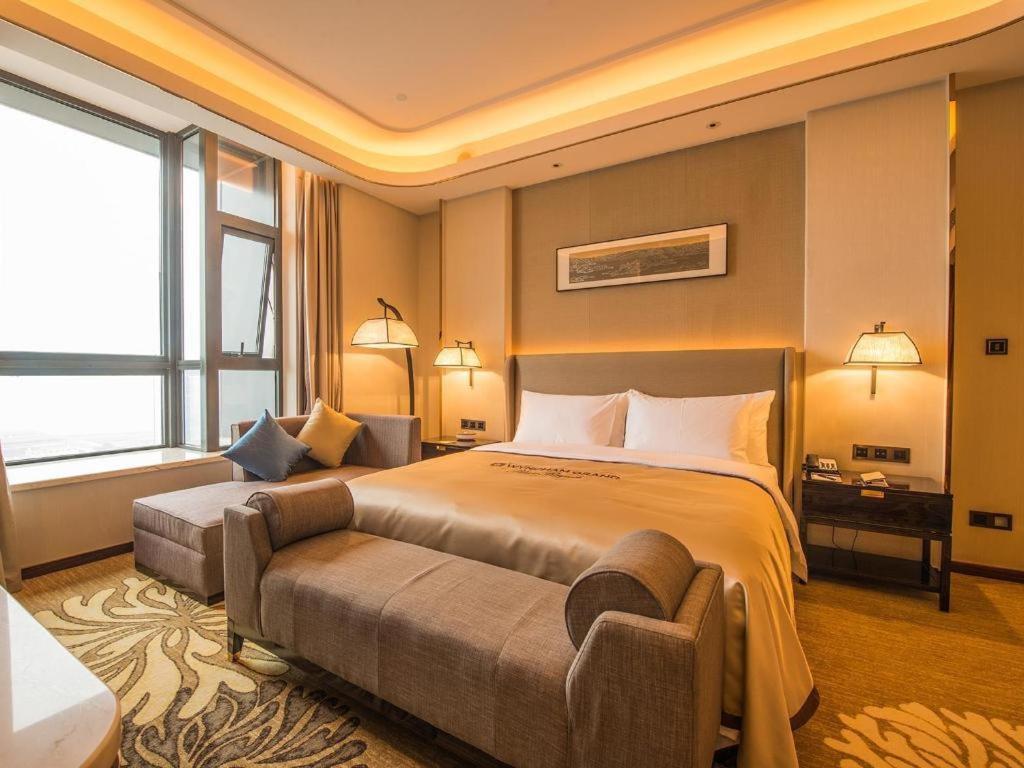 Wyndham Grand Plaza Royale Huayu Chongqing Hotell Eksteriør bilde
