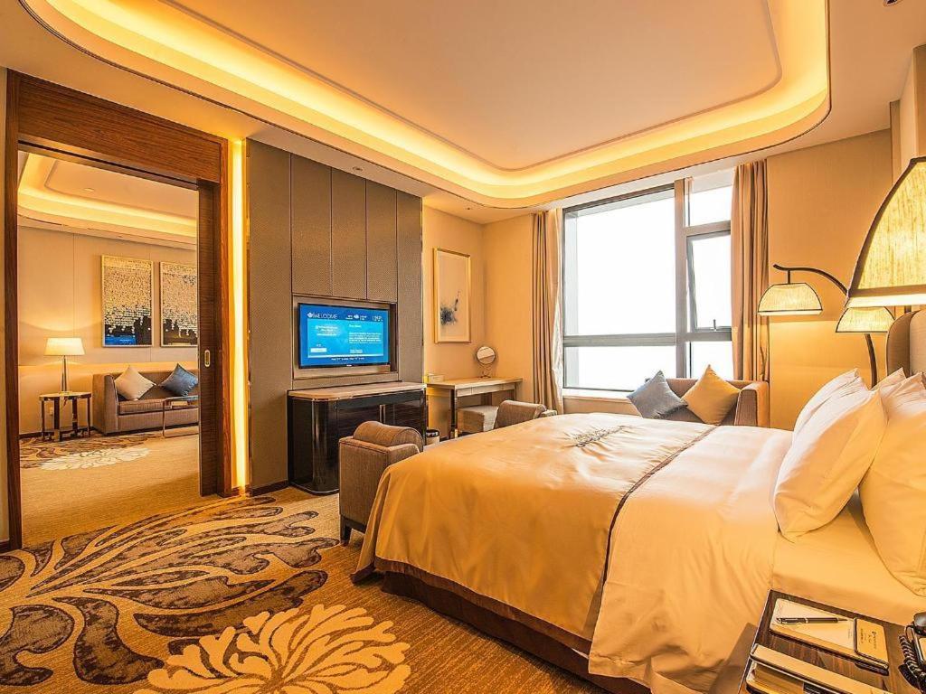 Wyndham Grand Plaza Royale Huayu Chongqing Hotell Eksteriør bilde