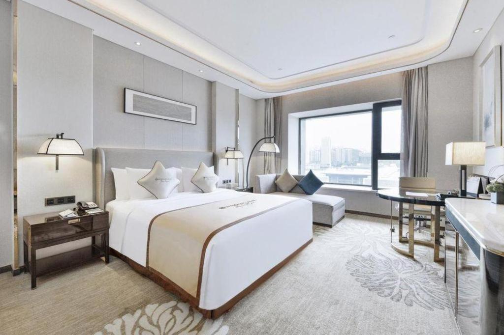 Wyndham Grand Plaza Royale Huayu Chongqing Hotell Eksteriør bilde