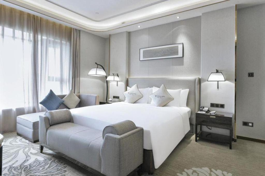 Wyndham Grand Plaza Royale Huayu Chongqing Hotell Eksteriør bilde