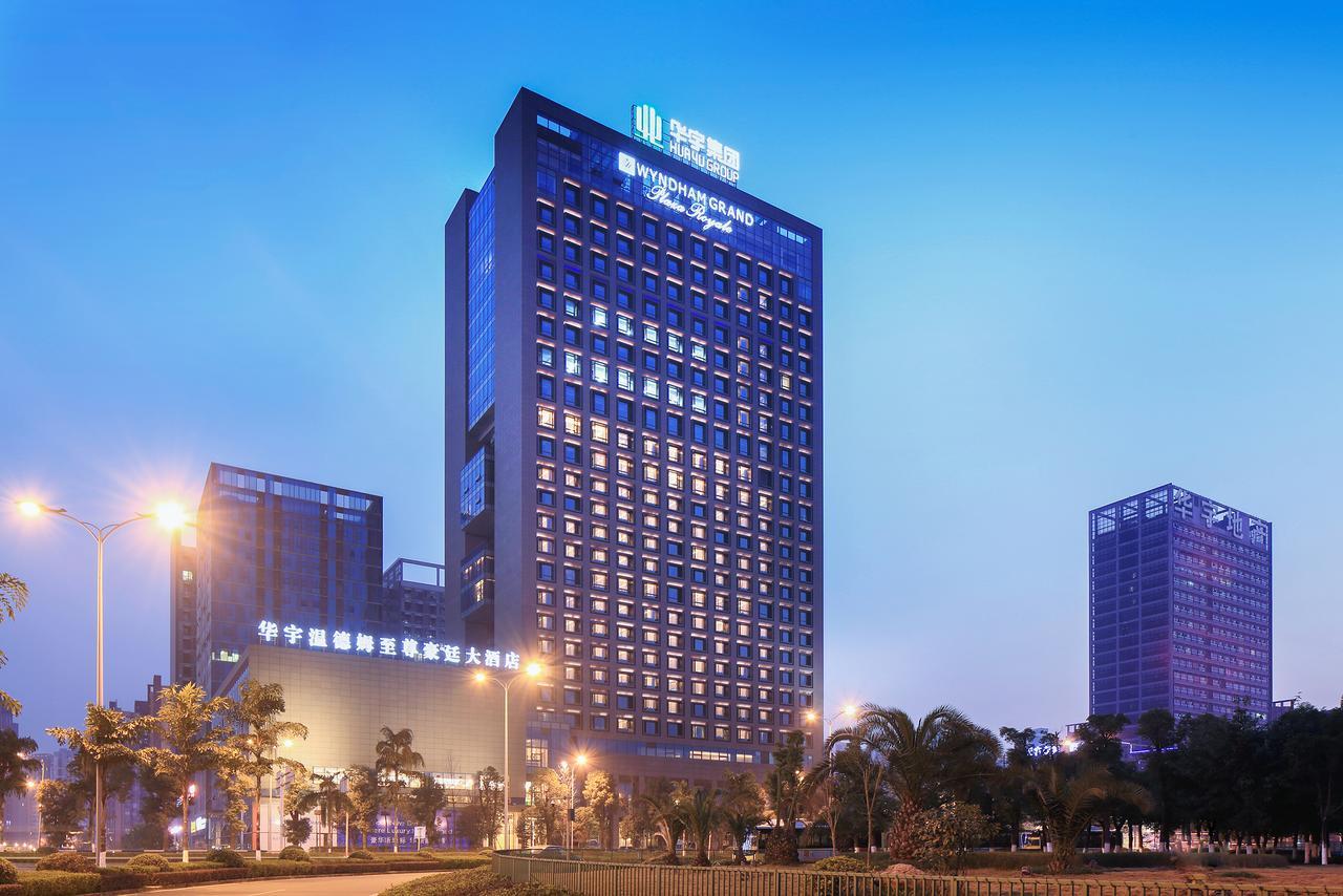 Wyndham Grand Plaza Royale Huayu Chongqing Hotell Eksteriør bilde